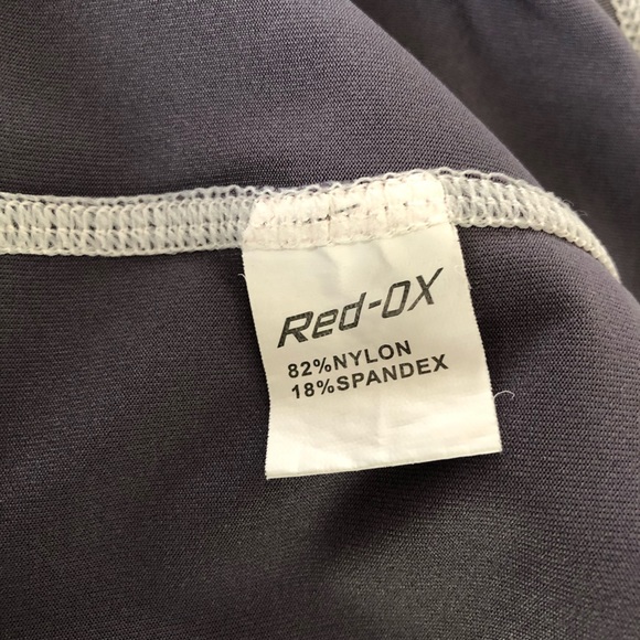 RED OX LOGO SKATER/SWIM SHIRT WITH UV PROTECTION SIZE SMALL - Picture 5 of 6